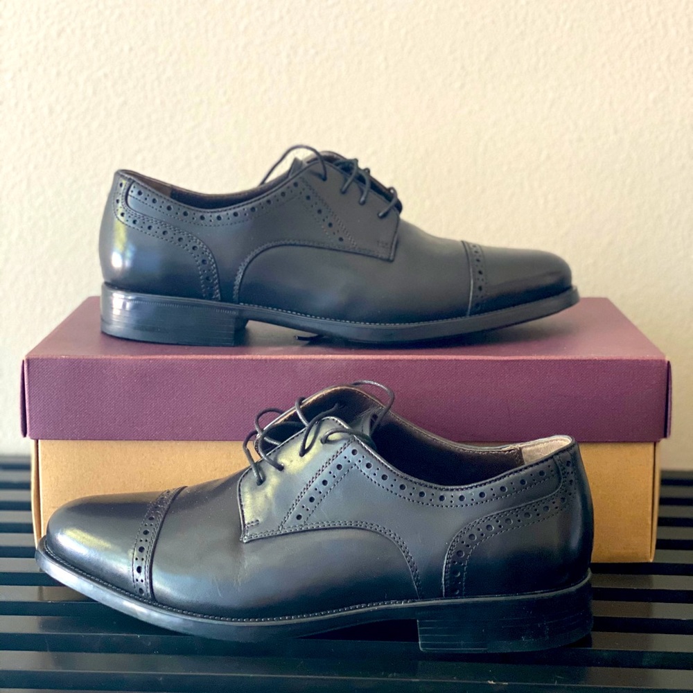Johnston and Murphy men’s shoe